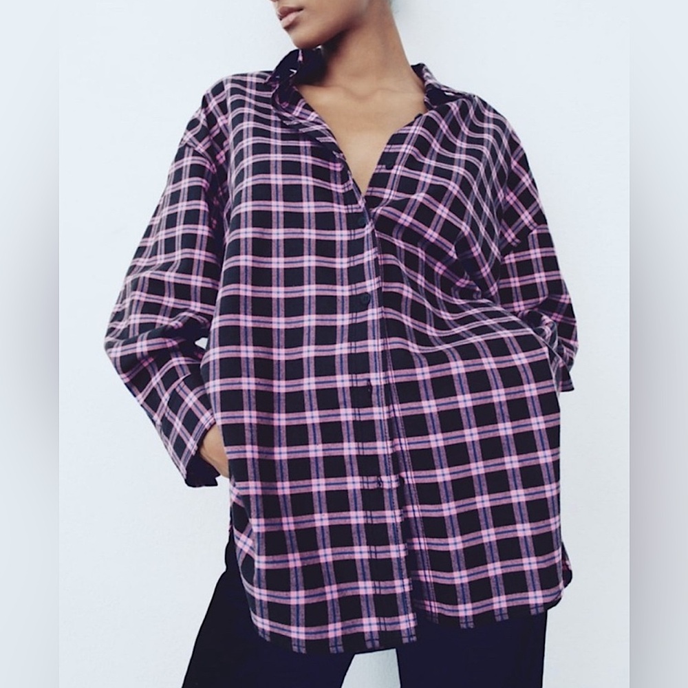 Zara Plaid Button-Up Shirt in Black and Pink